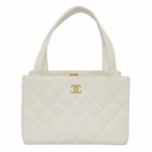CHANEL White Lambskin Leather Bag